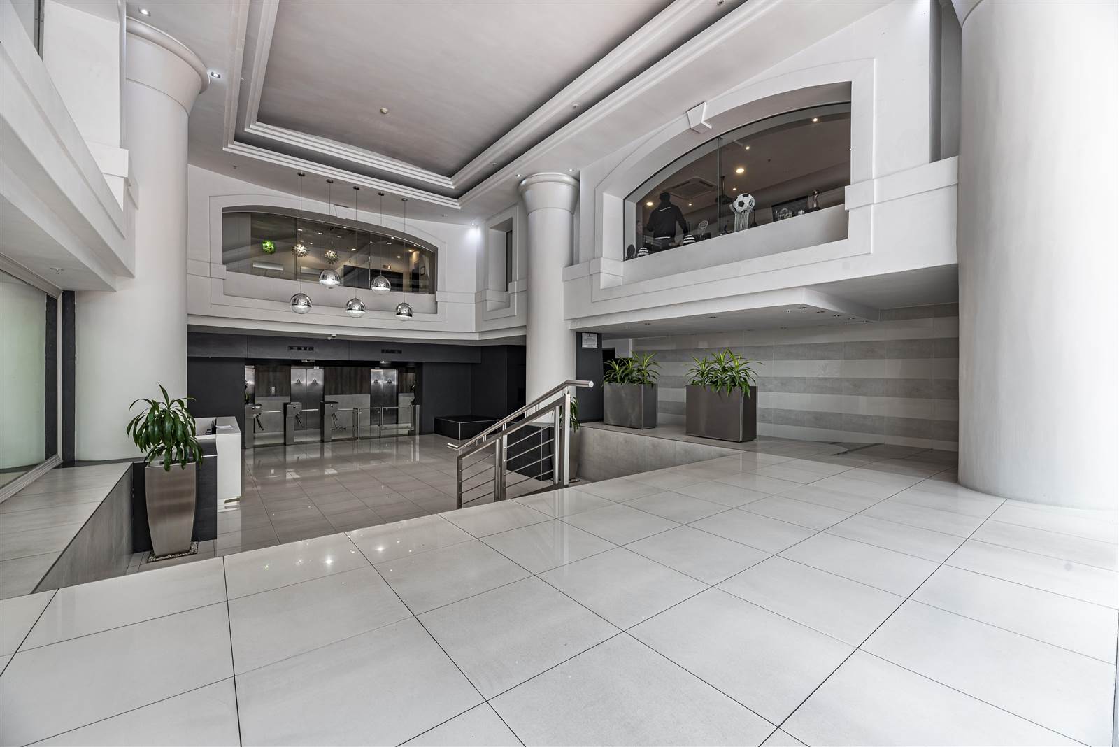 820  m² Commercial space in Cape Town City Centre photo number 4