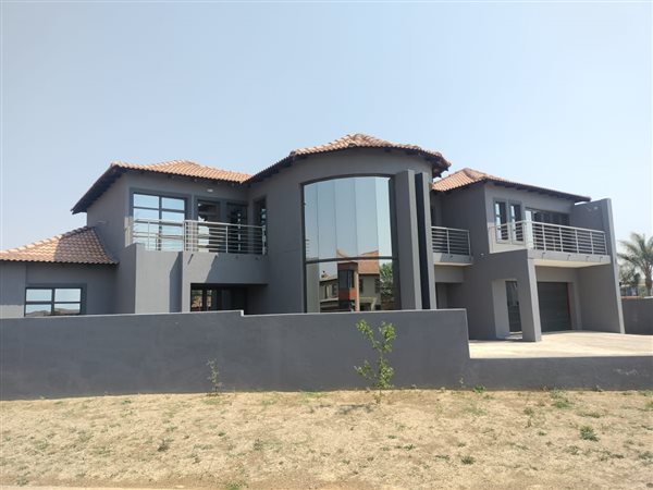 6 Bed House