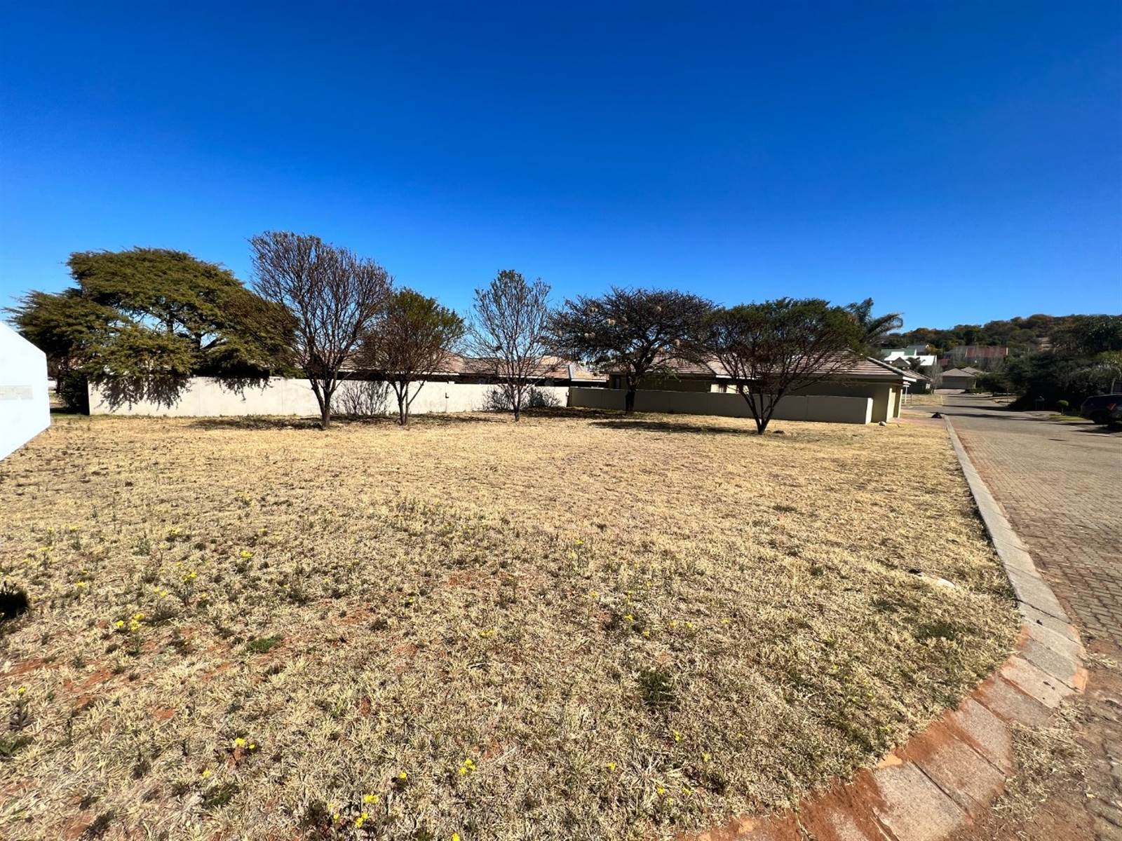 310 m² Land available in Wilkoppies photo number 2
