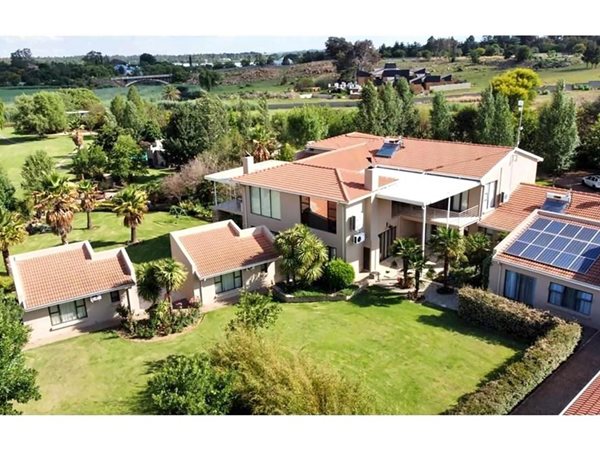 4 Bed House in Lochvaal