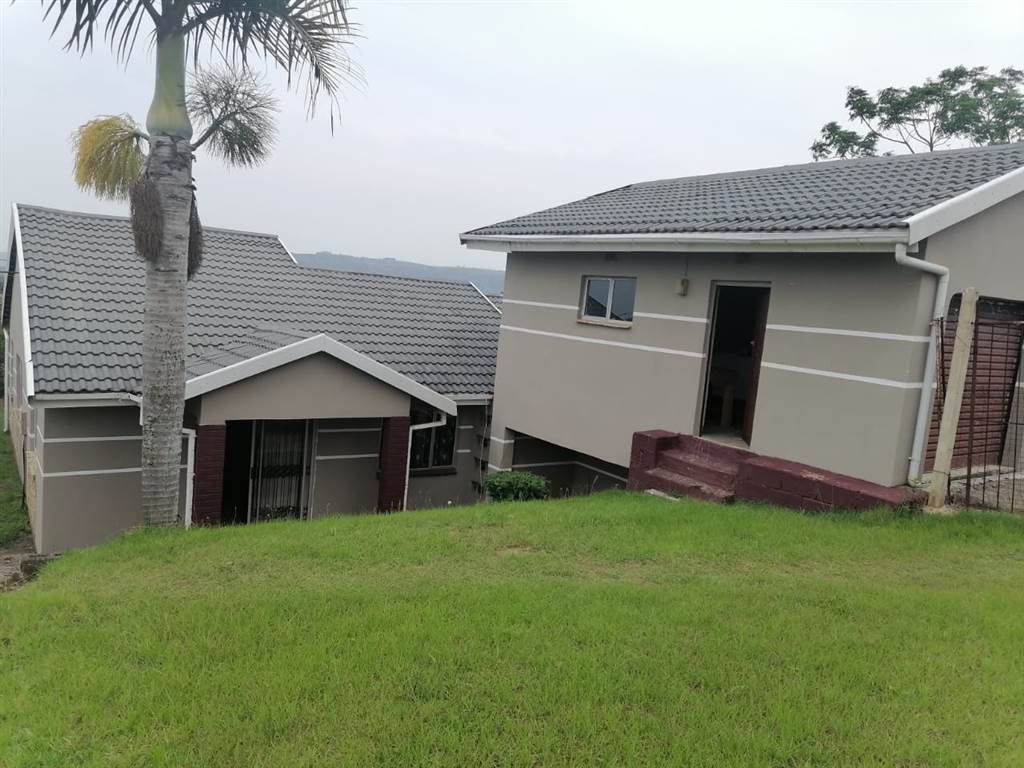 5 Bed House in Kwandengezi photo number 1