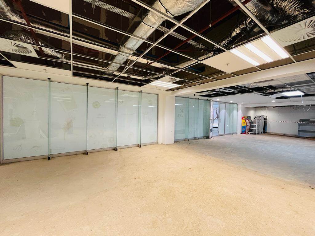 347  m² Commercial space in Benmore Gardens photo number 13