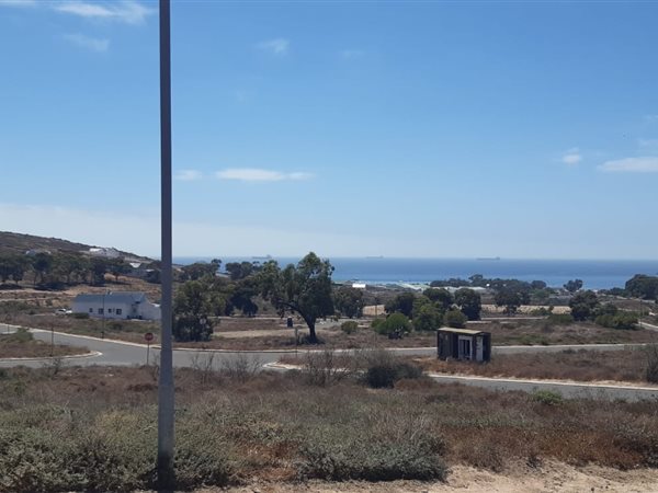 441 m² Land available in St Helena Views
