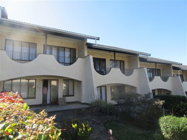 2 Bed Townhouse in Scottburgh Central