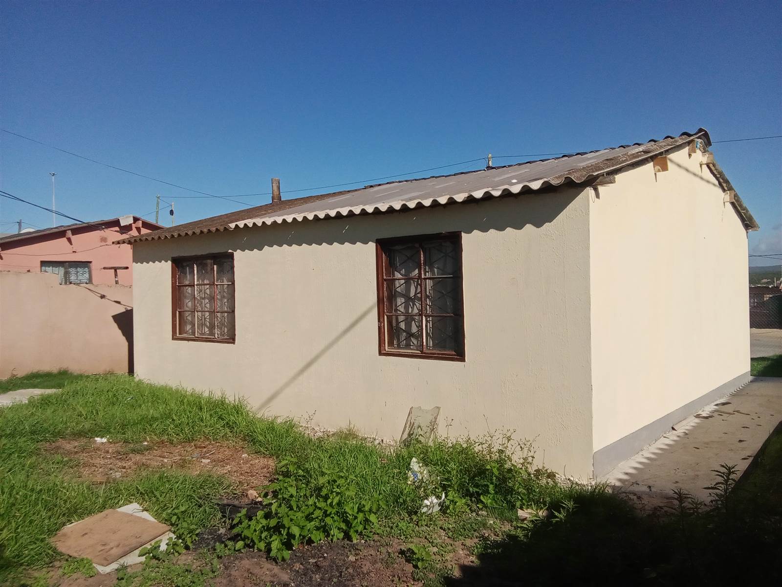 2 Bed House in Kwa Nobuhle photo number 4