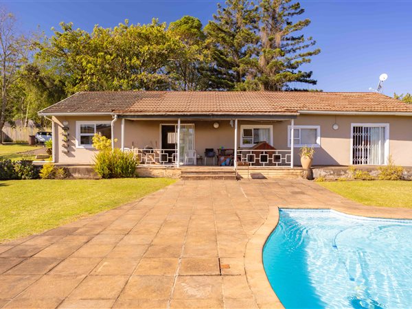 3 Bedroom House 3 Bedroom House