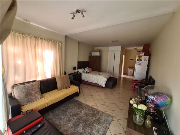 1 Bed Apartment