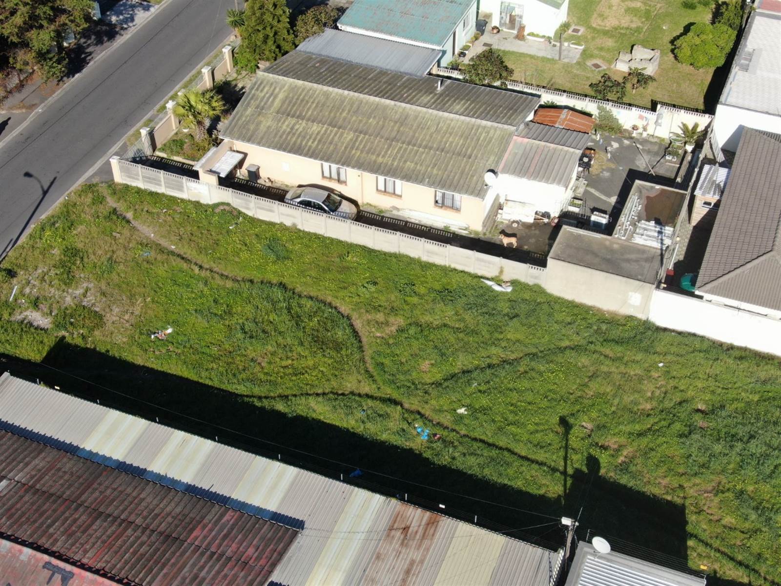 593 m² Land available in Grassy Park photo number 11