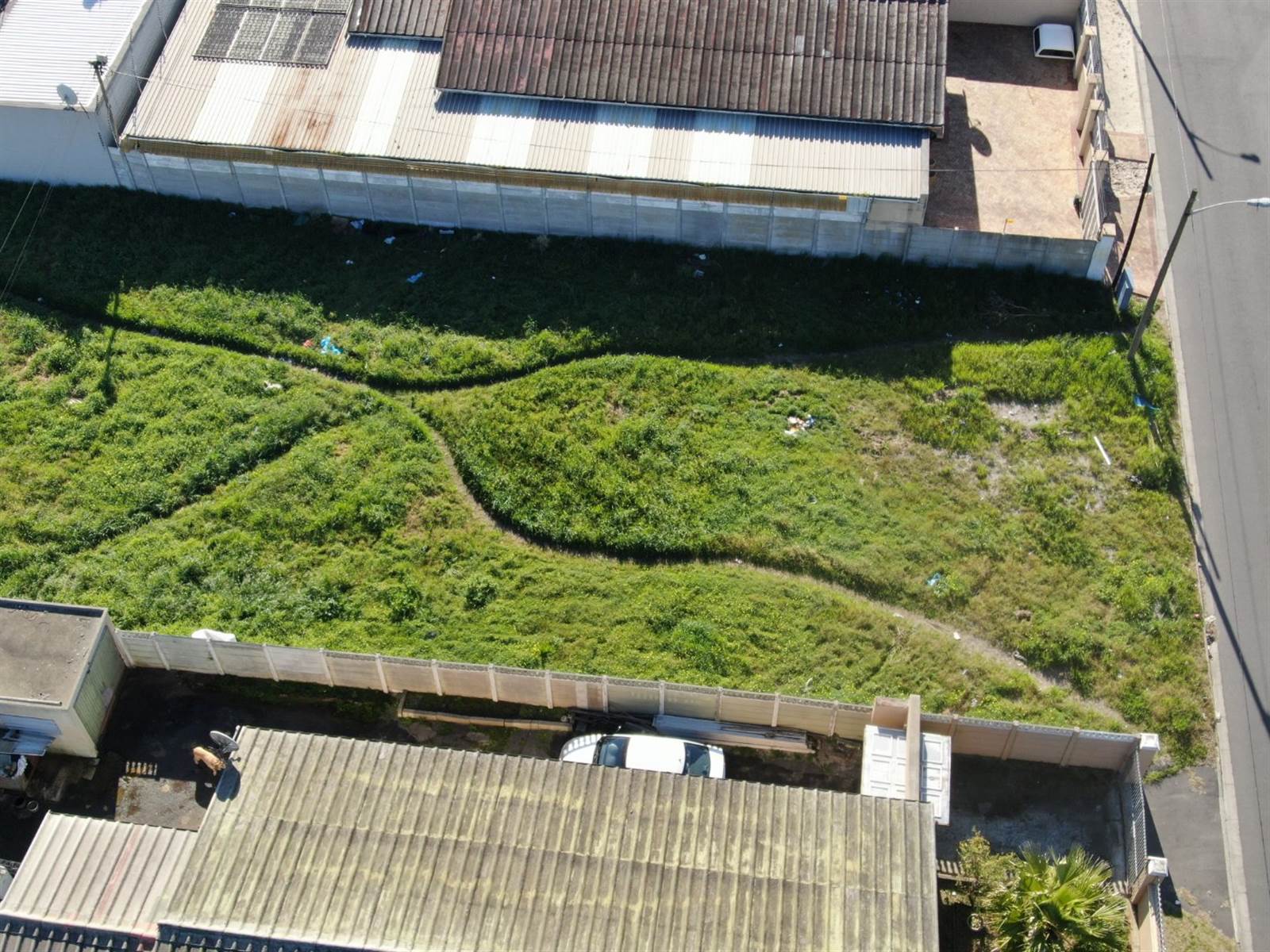 593 m² Land available in Grassy Park photo number 2