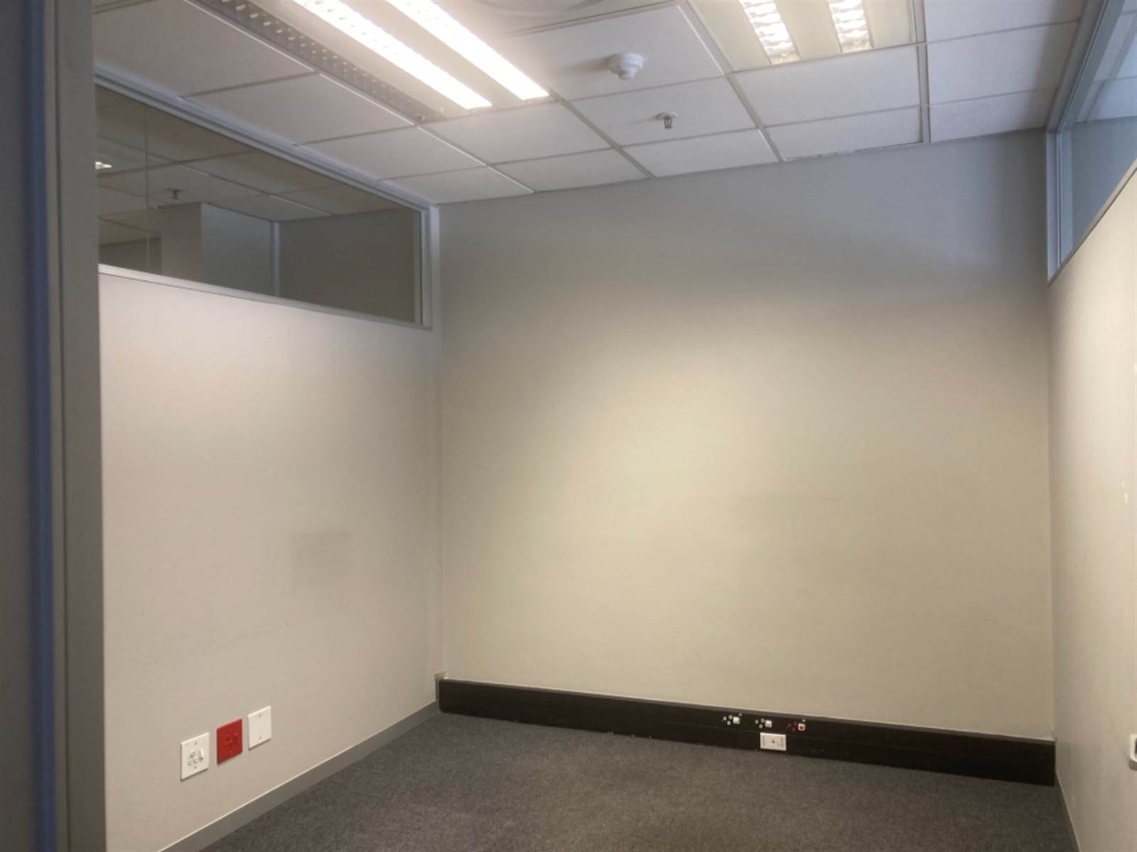 181  m² Commercial space in Rosebank photo number 8