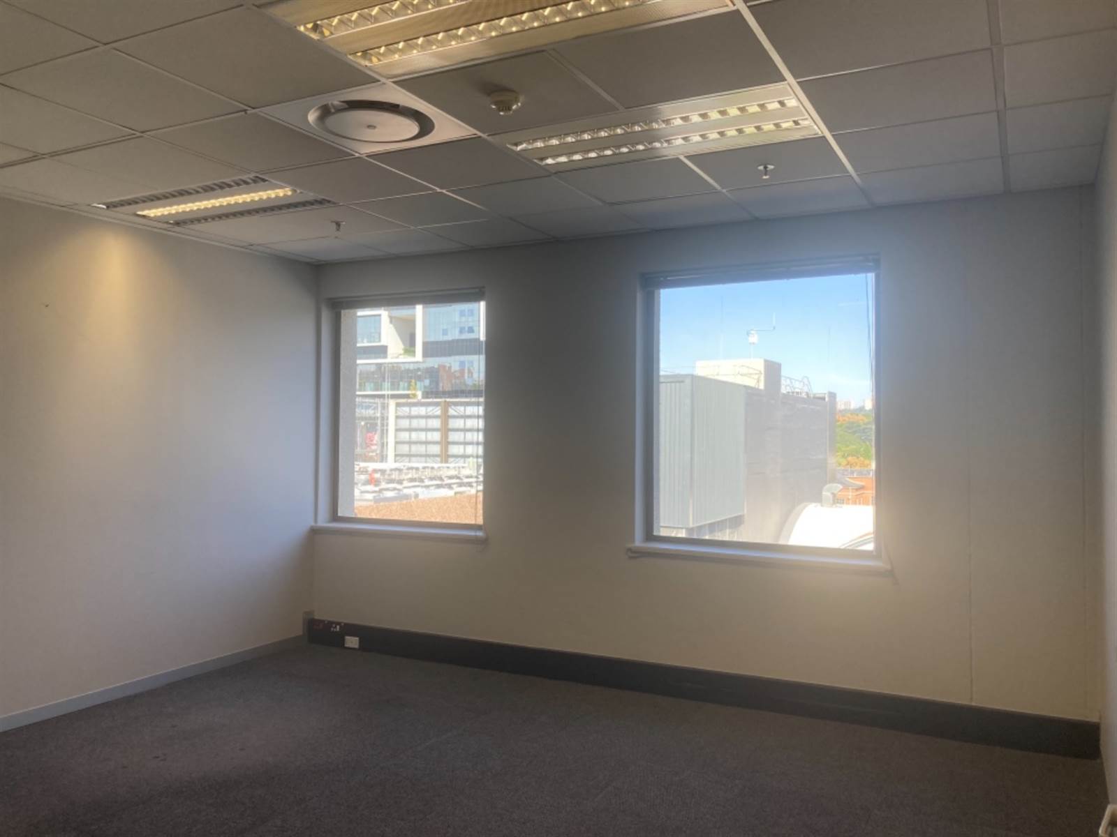 181  m² Commercial space in Rosebank photo number 12