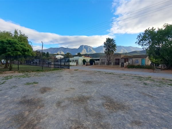 317 m² Land available in Robertson