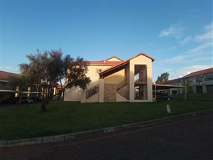 Studio Apartment in Roodepoort Central