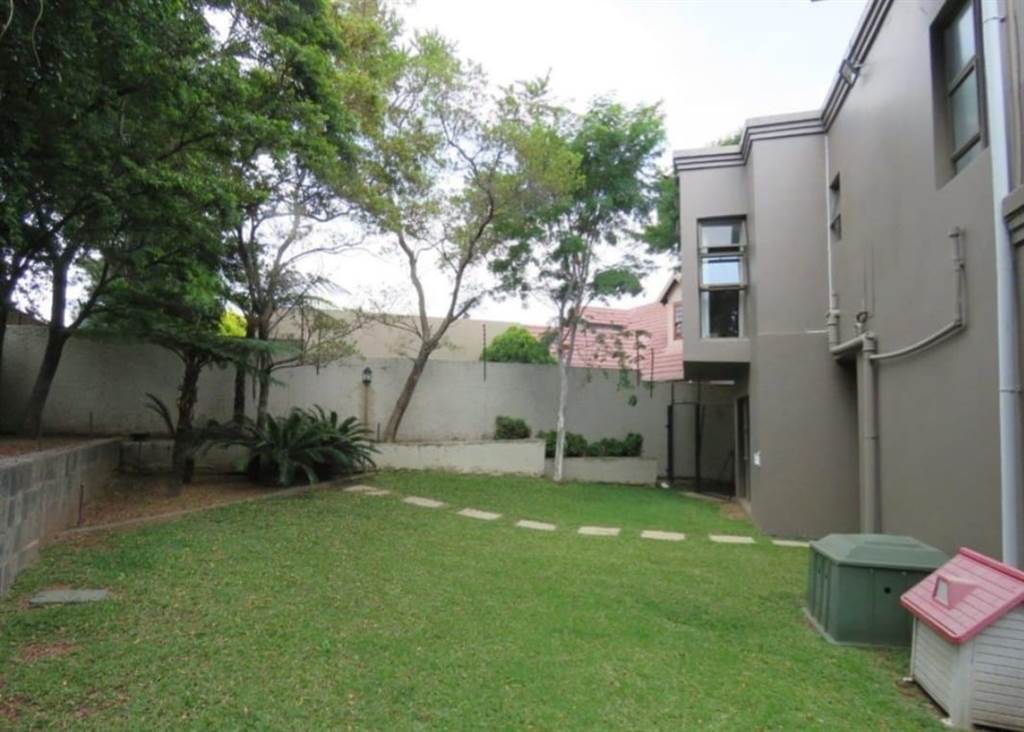 5 Bed House in Witkoppen photo number 23