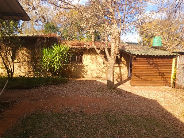 1 Bed Garden Cottage