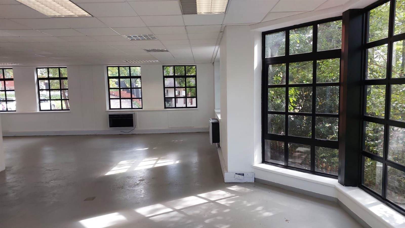 396.6  m² Commercial space in Bryanston photo number 6