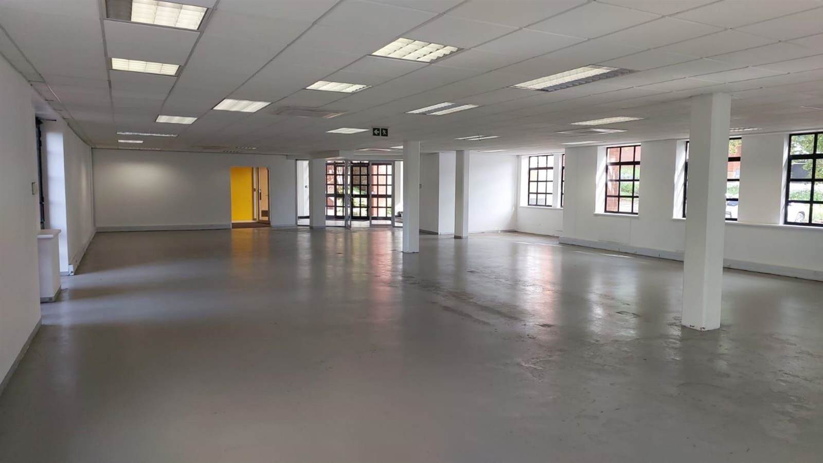 396.6  m² Commercial space in Bryanston photo number 4