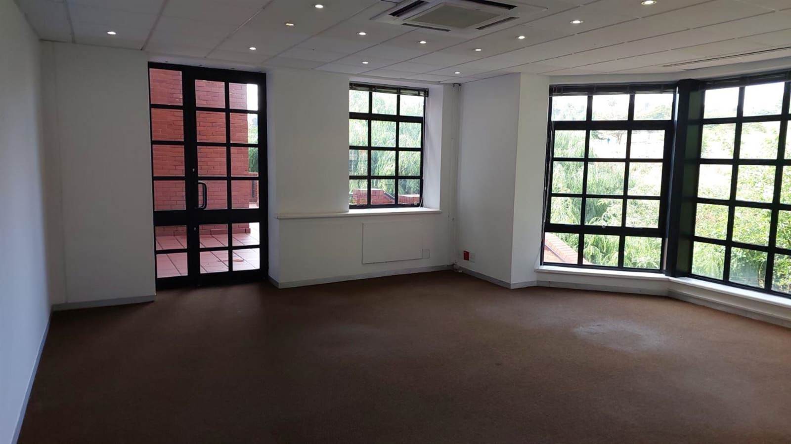 396.6  m² Commercial space in Bryanston photo number 13