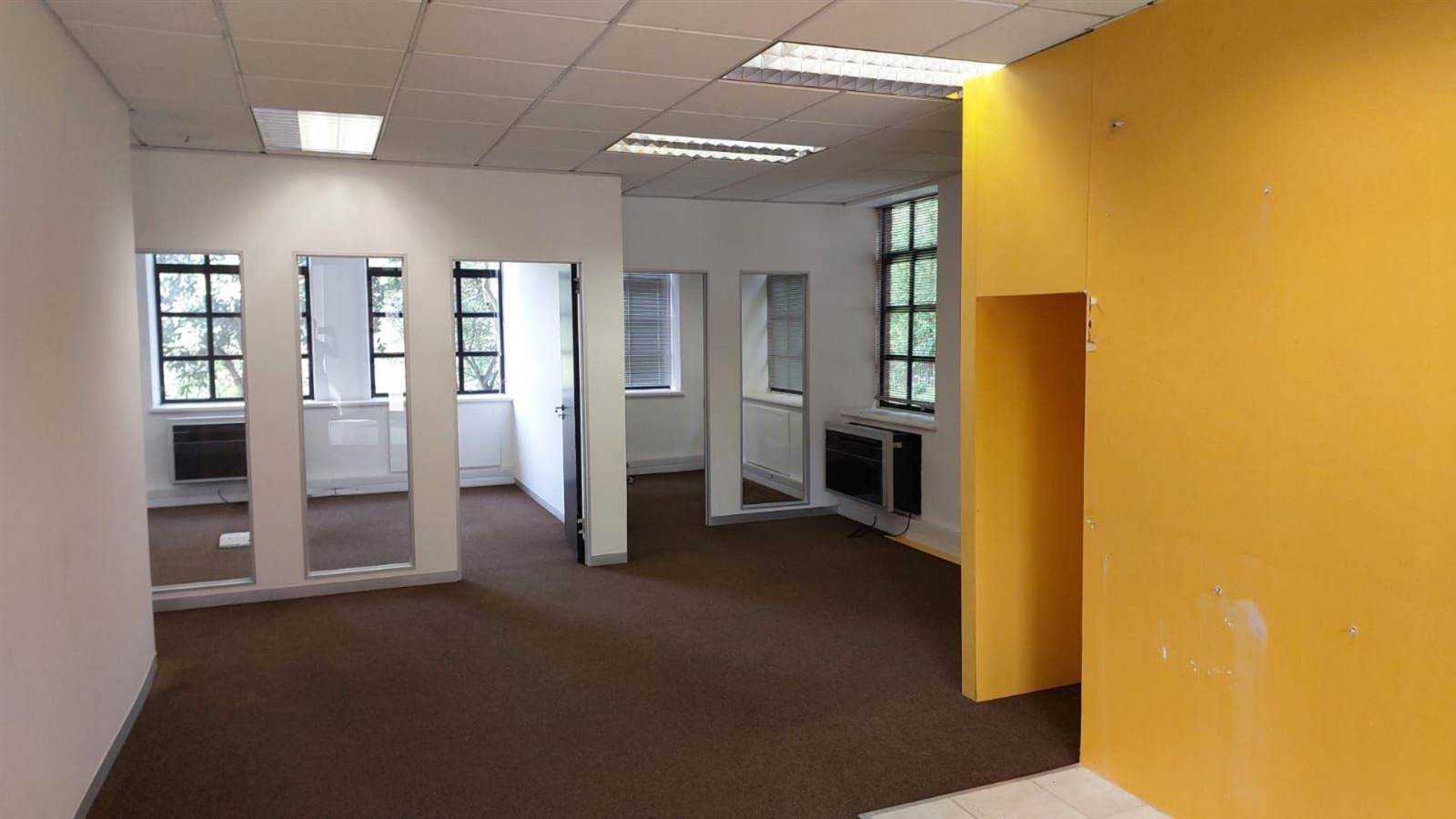396.6  m² Commercial space in Bryanston photo number 11