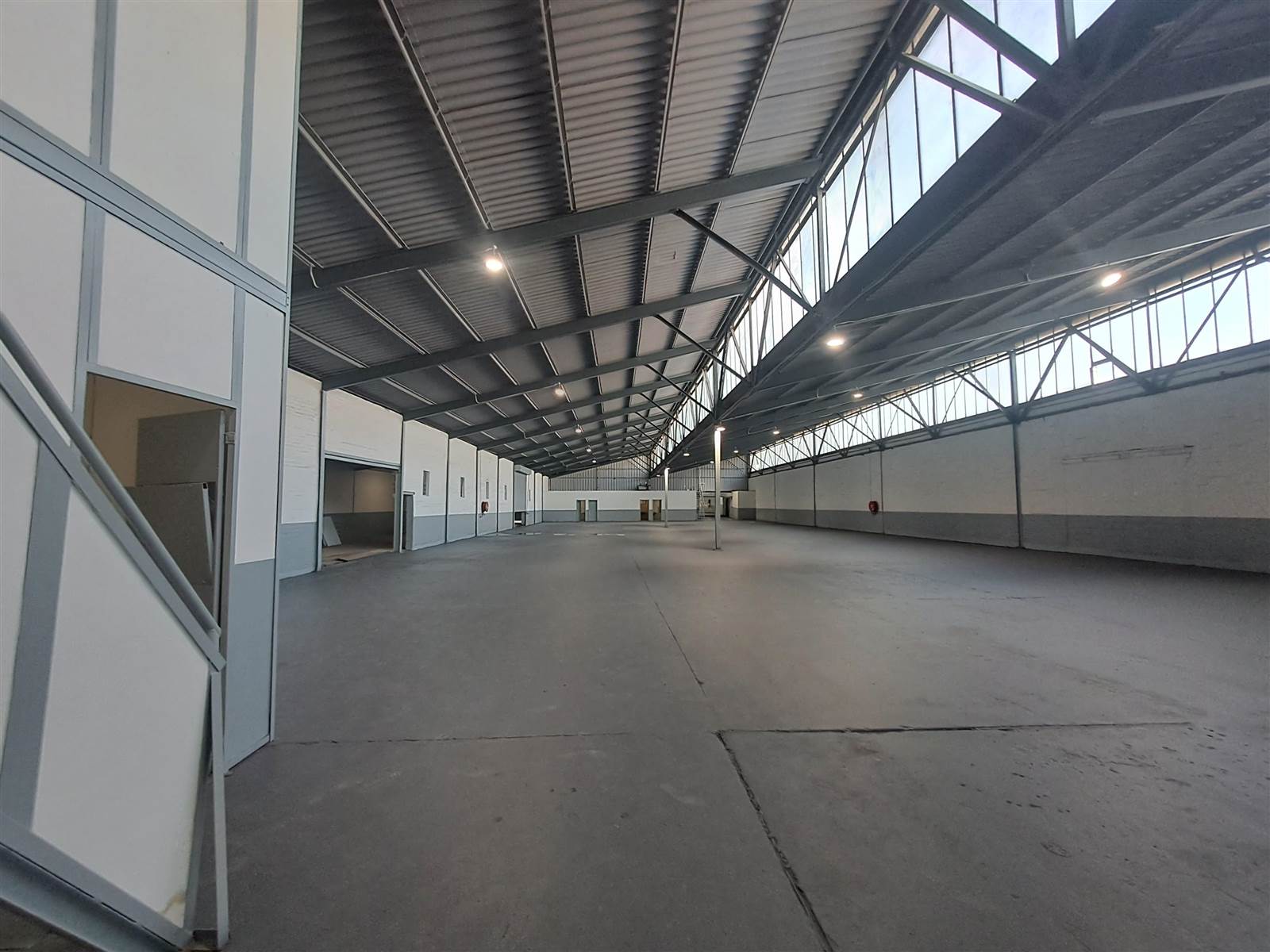 4388  m² Industrial space in Bellville South photo number 16