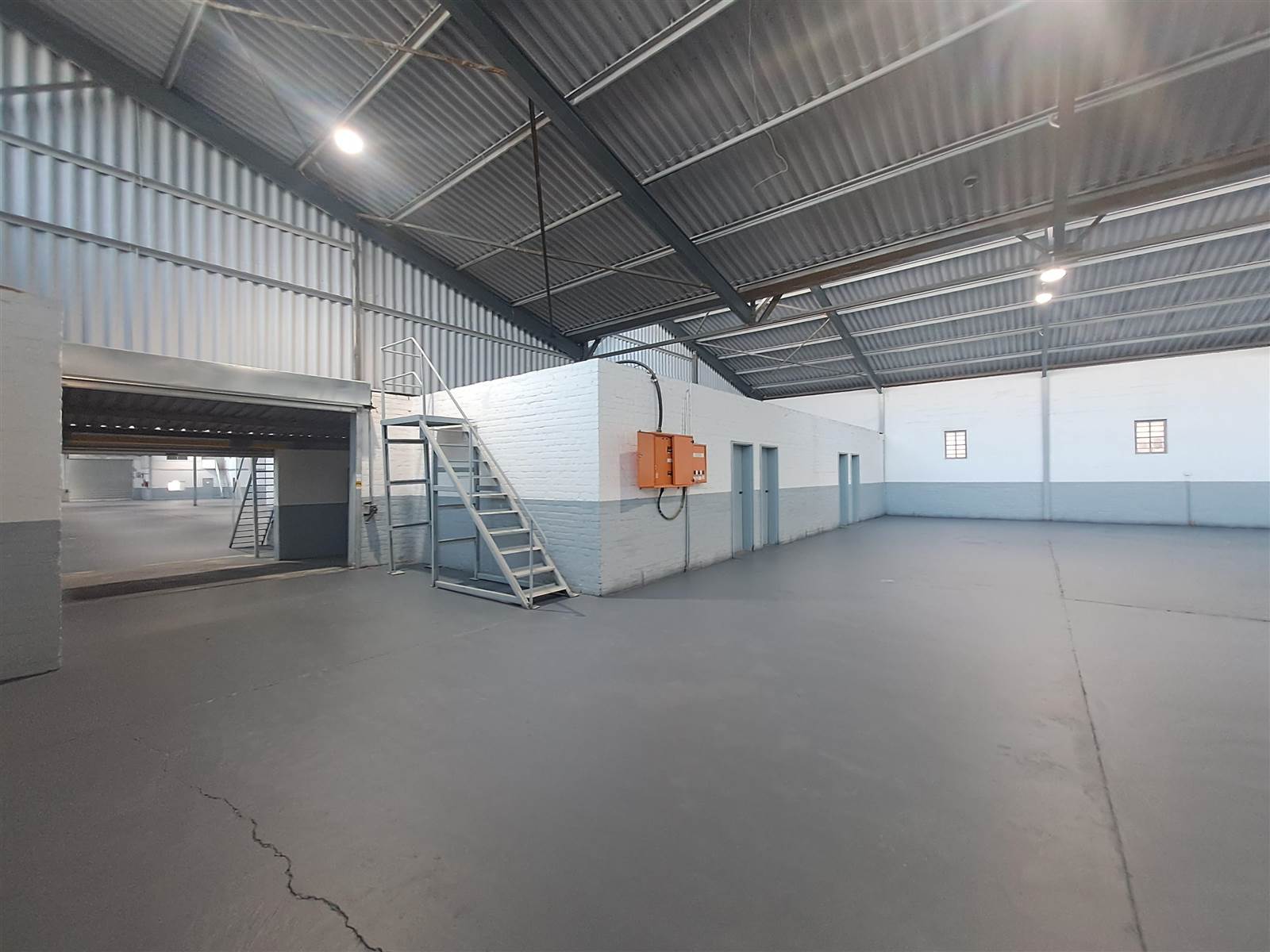 4388  m² Industrial space in Bellville South photo number 10