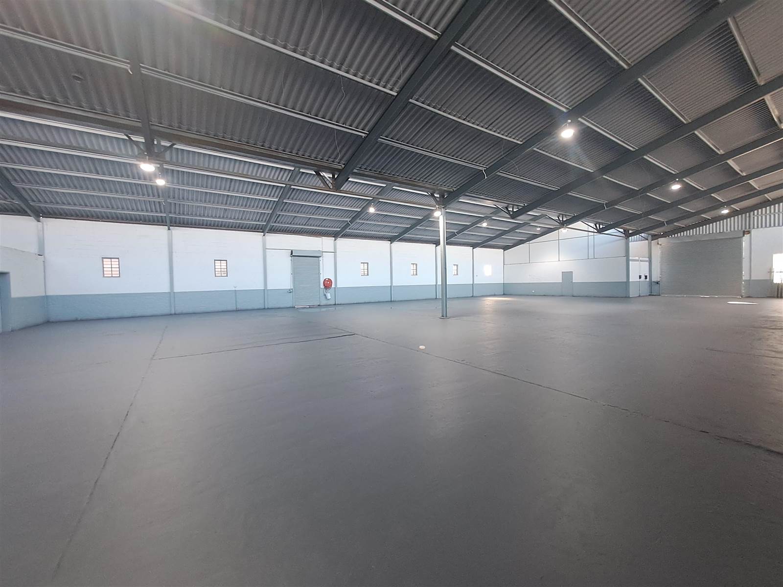 4388  m² Industrial space in Bellville South photo number 8