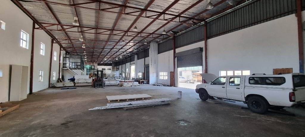 4700  m² Industrial space in Springfield photo number 15