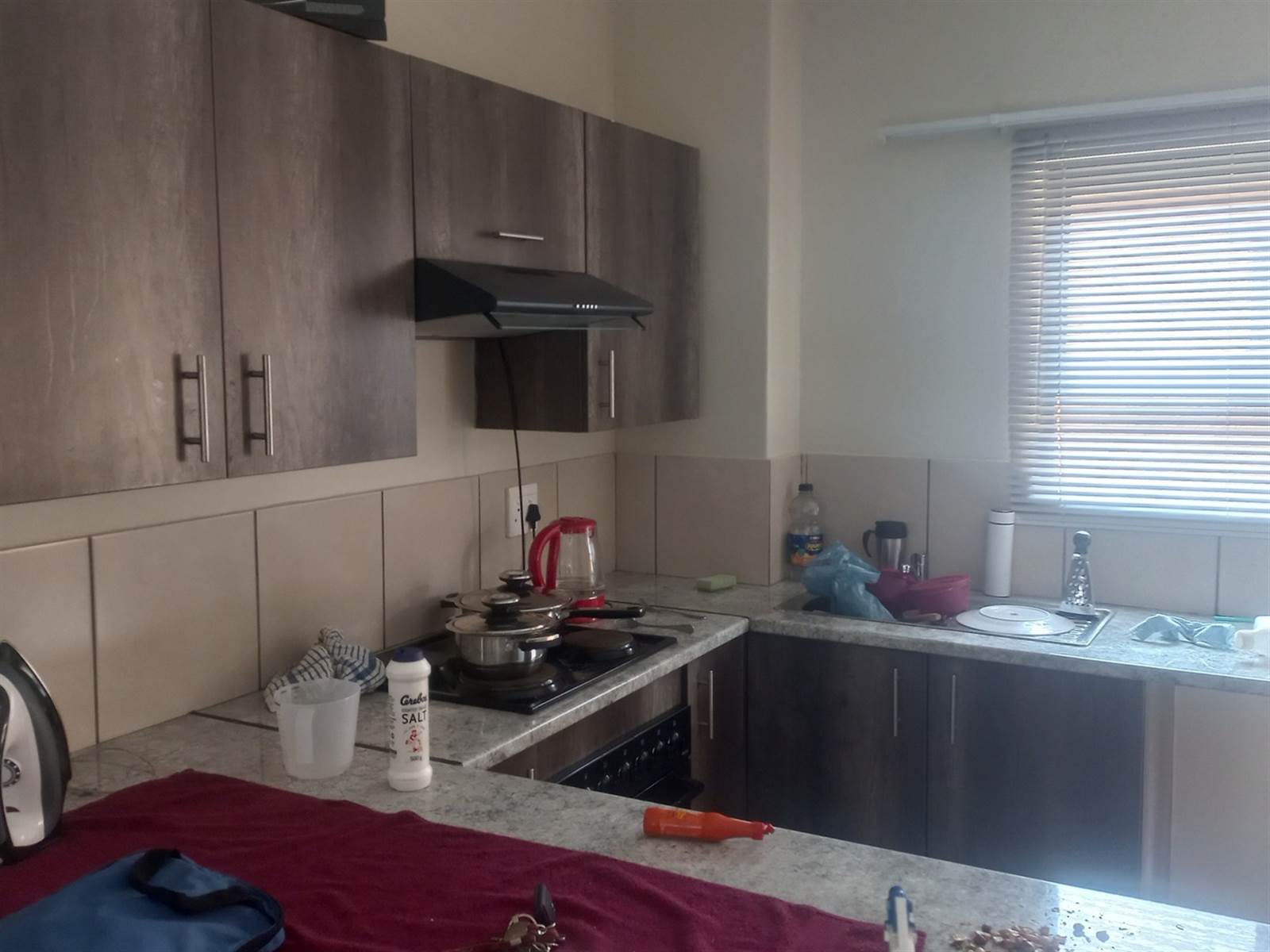 2 Bed Apartment in Boksburg South photo number 3