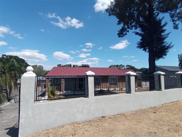 4 Bed House in King Williams Town