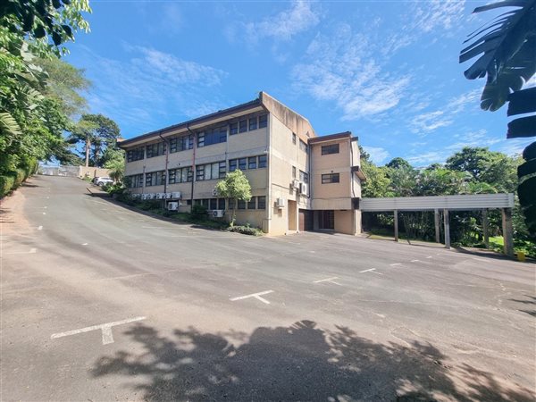 820 m² Commercial space 820 m² Commercial space