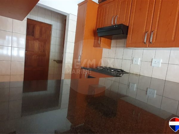 2 Bedroom Townhouse 2 Bedroom Townhouse