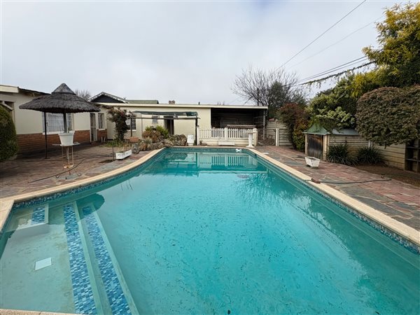 3 Bedroom House 3 Bedroom House
