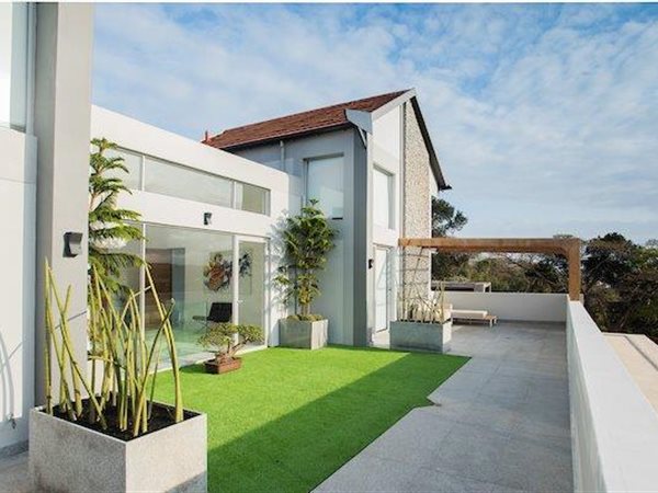 6 Bedroom House 6 Bedroom House