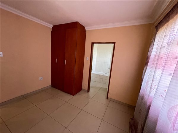 2 Bedroom Garden Cottage 2 Bedroom Garden Cottage