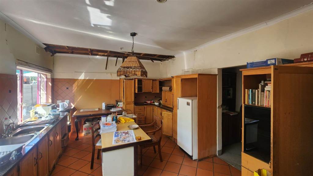 3 Bed House in Rietfontein photo number 8