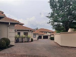 Townhouse in Six Fountains Estate