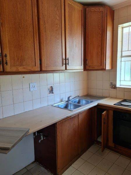 3 Bed Apartment in Secunda photo number 10