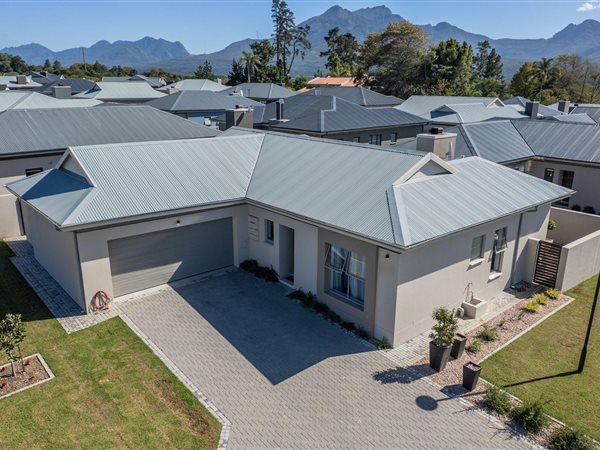 3 Bedroom House 3 Bedroom House