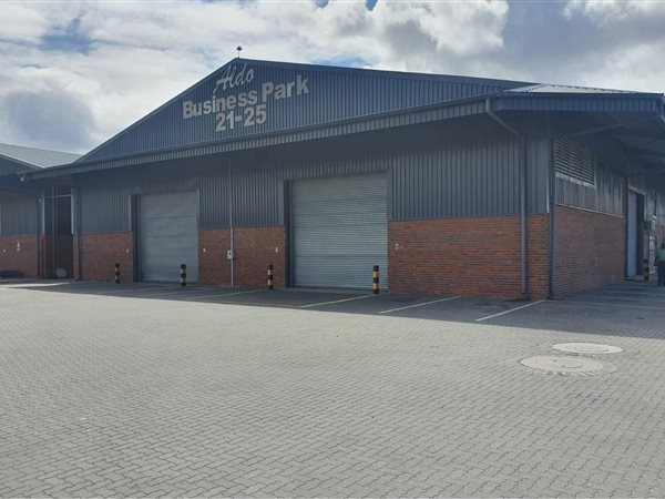 691  m² Industrial space