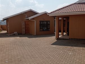 6 Bed House in Harding