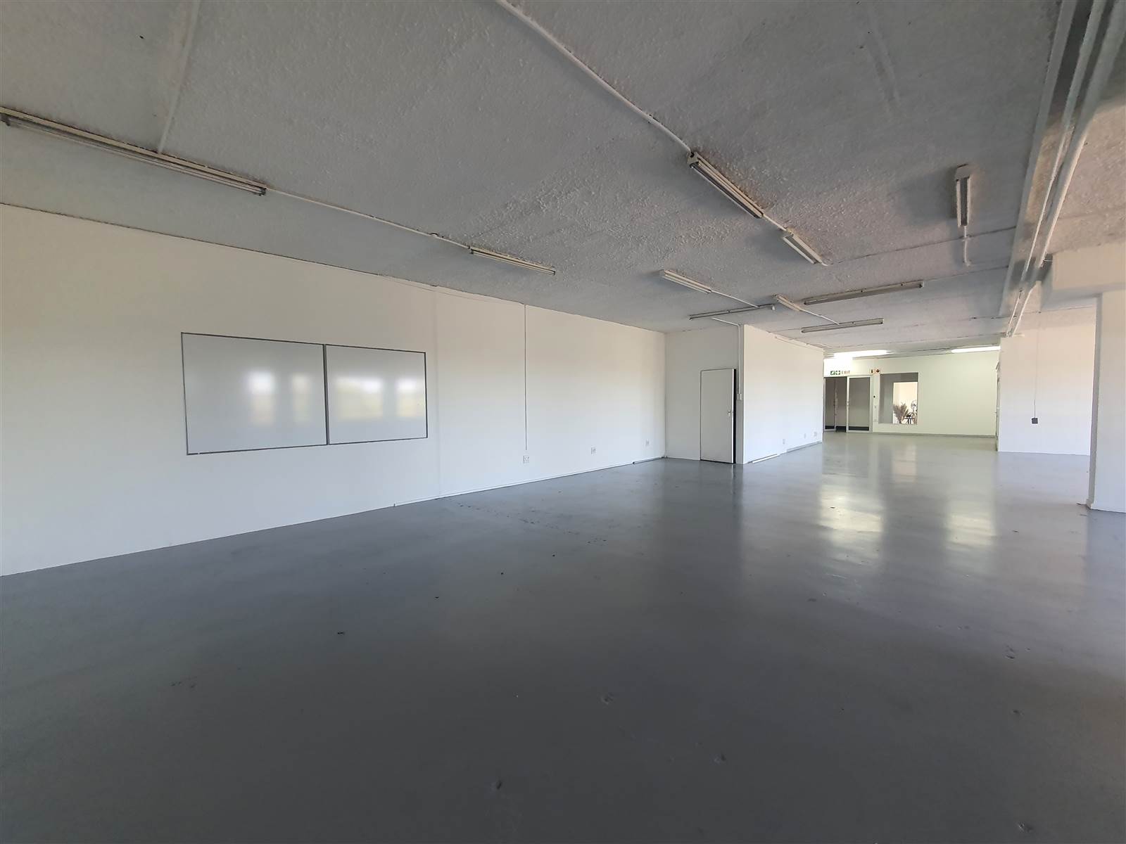 255  m² Commercial space in Kramerville photo number 6
