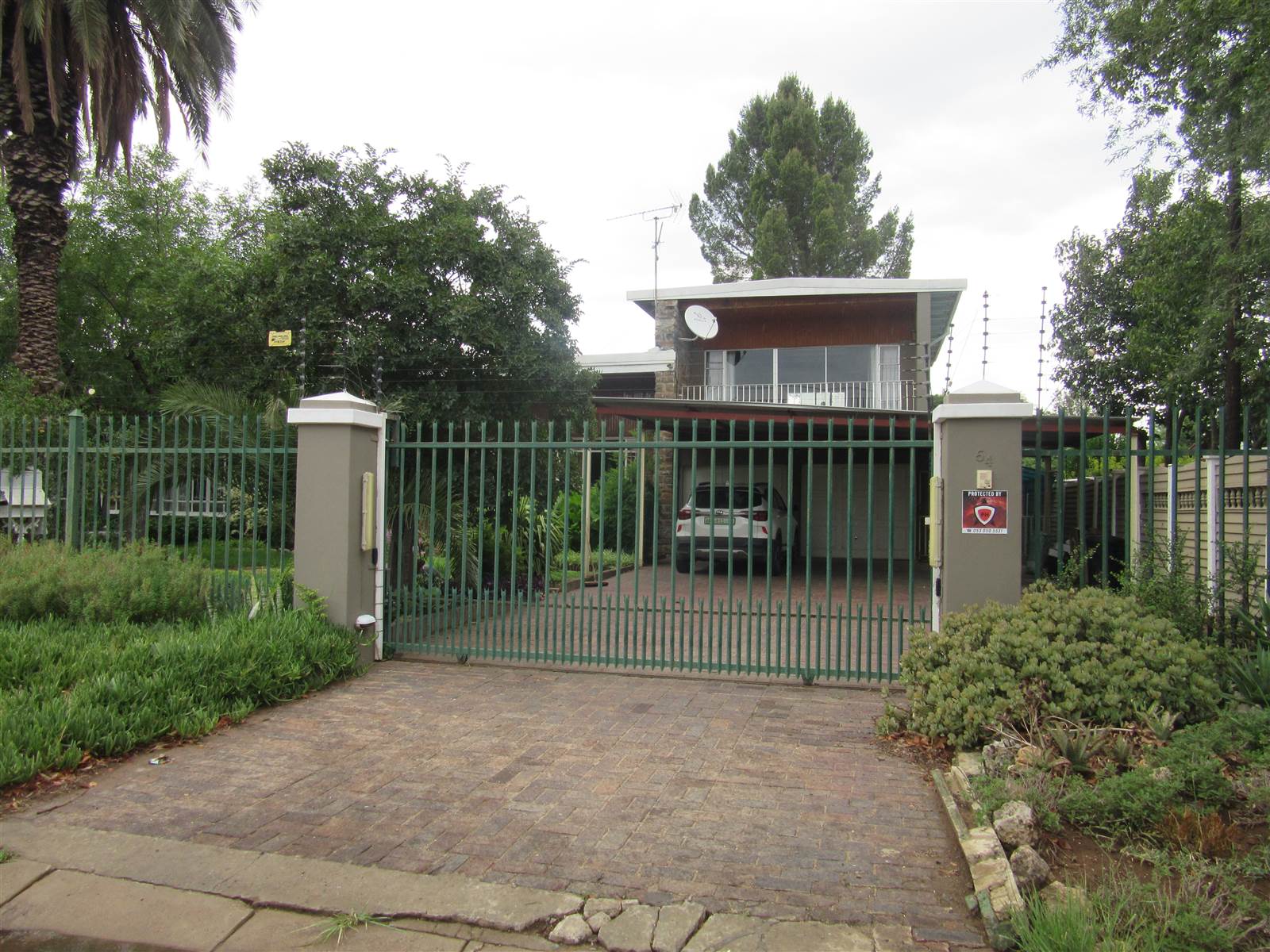 4 Bed House in Vryburg photo number 1