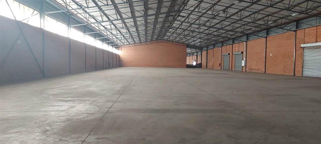 5300  m² Commercial space in Pomona photo number 14