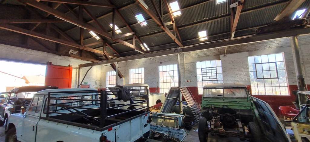 400  m² Industrial space in Krugersdorp Central photo number 3