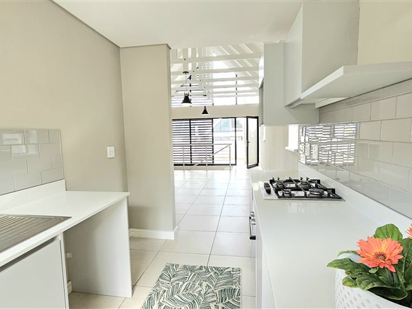 2 Bedroom House 2 Bedroom House