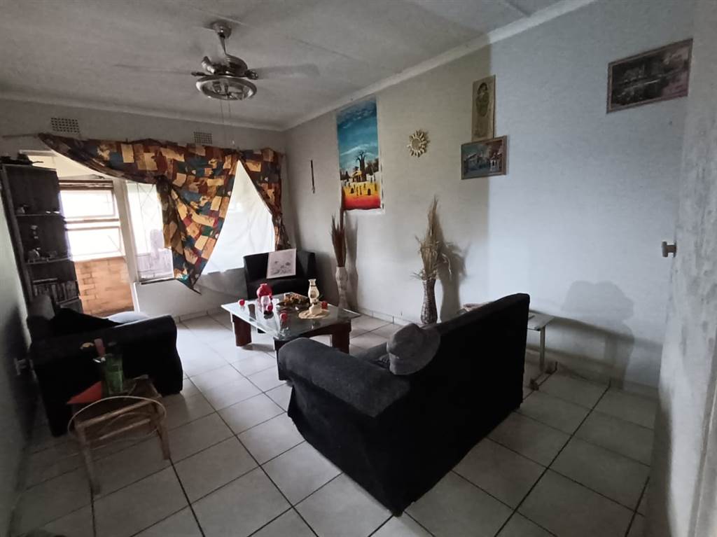 1 Bed Apartment in Brakpan Central photo number 20