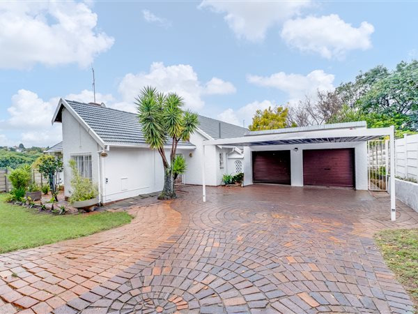 4 Bedroom House 4 Bedroom House