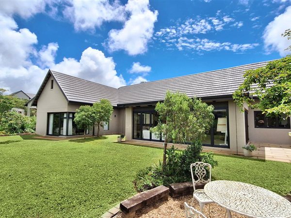 4 Bedroom House 4 Bedroom House