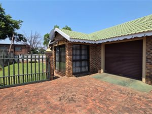 Townhouse in Meyerton Central