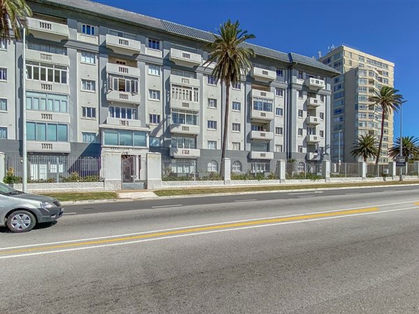 1 Bed Apartment in Summerstrand